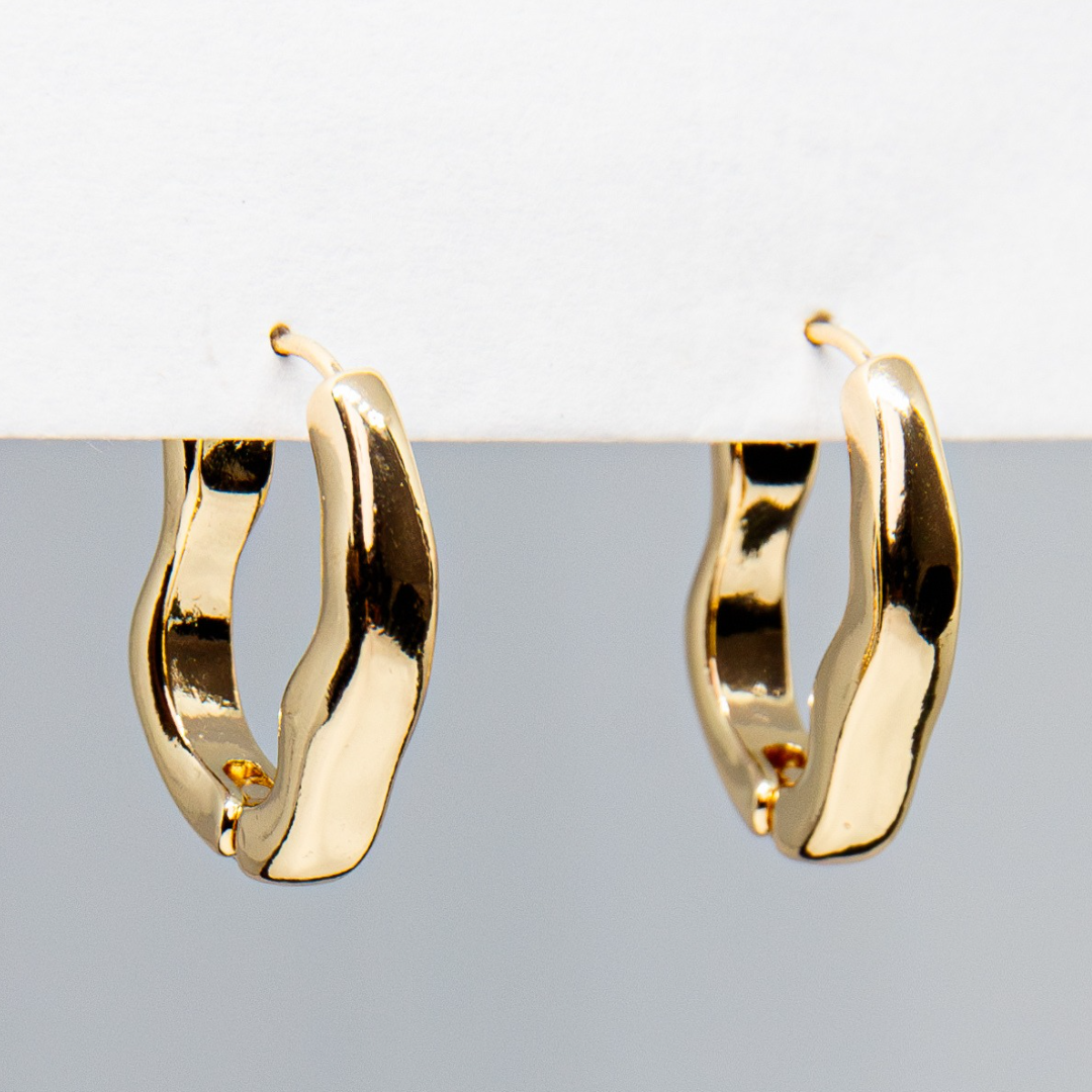 Inspiring Mentor gold earrings