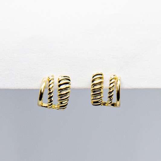 Graceful Achiever gold earrings