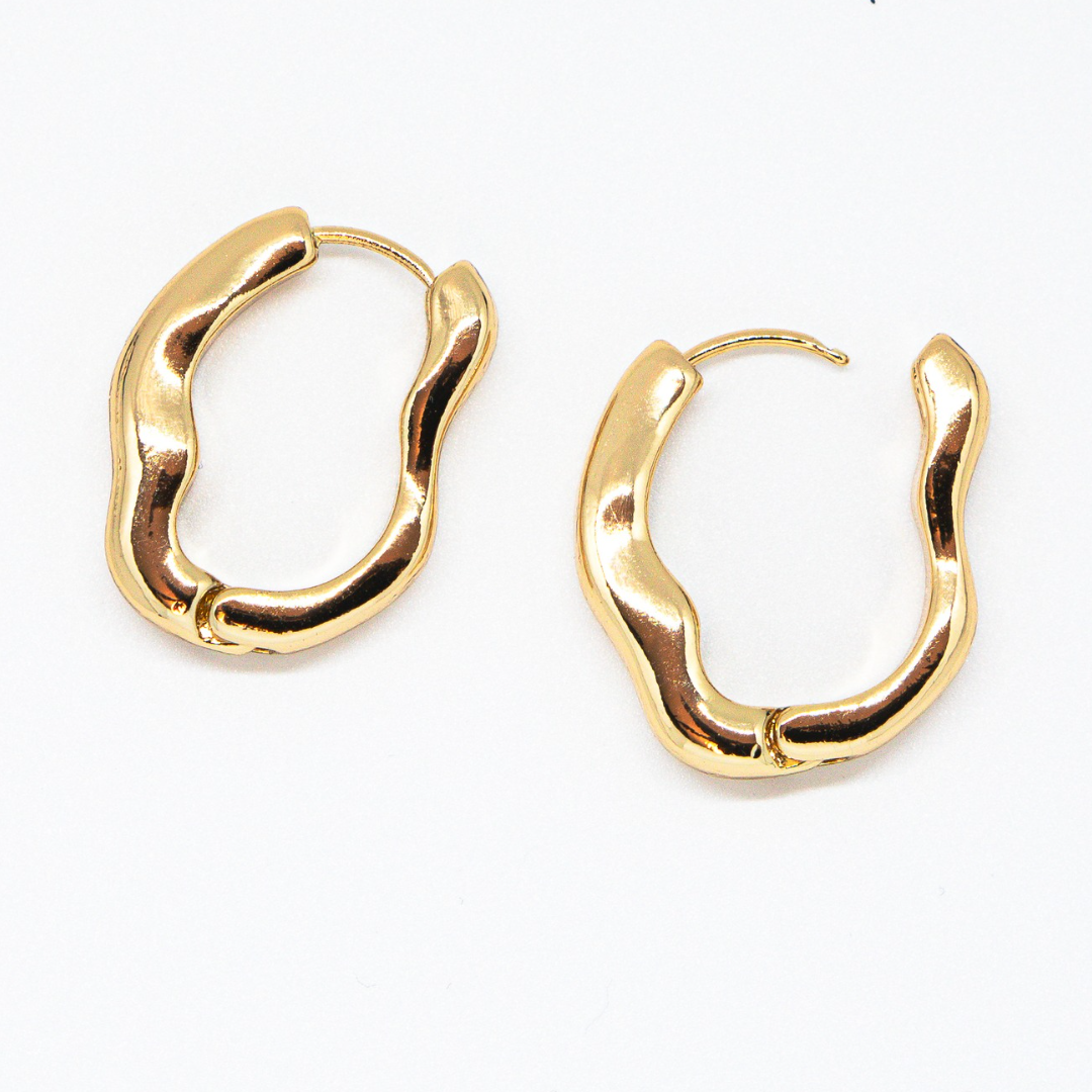 Inspiring Mentor gold earrings